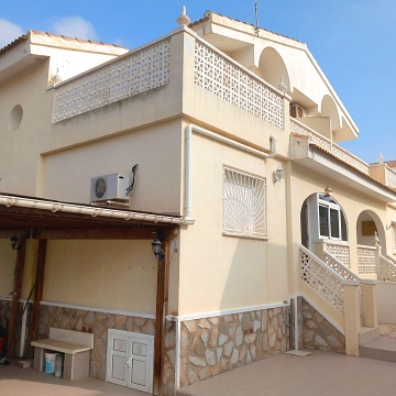 Semi Detached 3 Bed 2 Bathroom Villa - Benijofar