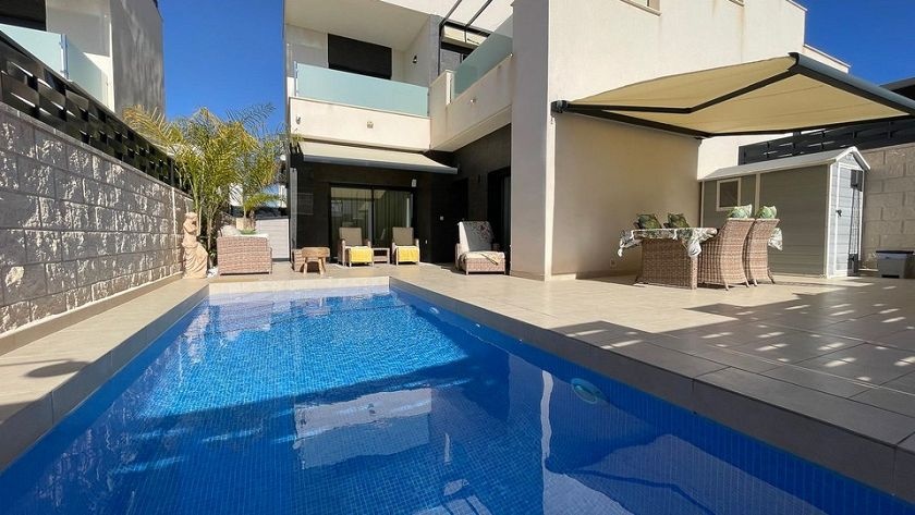 Stunning Modern Villa In Benijofar - Benijofar