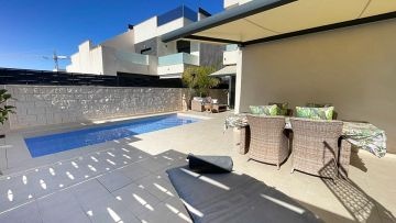 Stunning Modern Villa In Benijofar - Benijofar