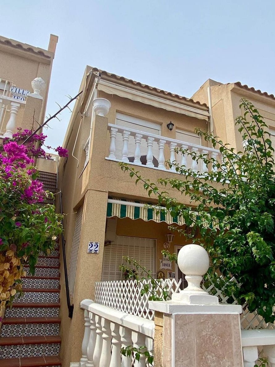 Bungalow in Torrevieja  - Resale - Torrevieja 