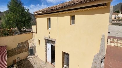 Country house in Hondón de las Nieves - Resale - Hondón de las Nieves