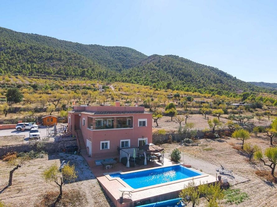 Detached Villa in Hondón de las Nieves - Resale - Hondón de las Nieves