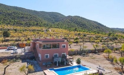 Detached Villa in Hondón de las Nieves - Resale - Hondón de las Nieves