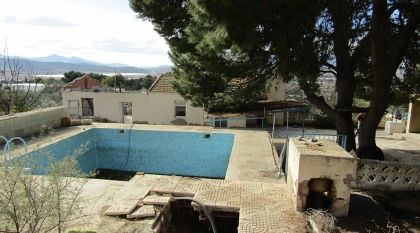 Detached Villa in la Romana - Resale - la Romana