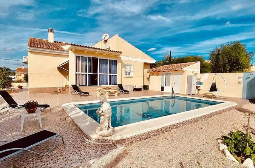 Detached Villa in Fortuna - Resale - Fortuna