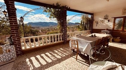 Detached Villa in Hondón de las Nieves - Resale - Hondón de las Nieves