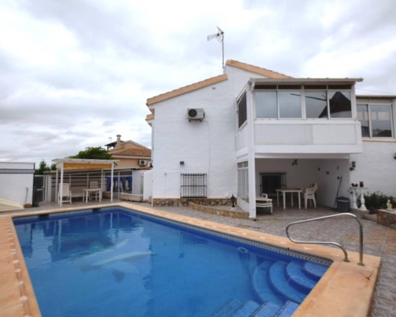 4 Bedroom Villa With Private Pool Near Golf Course